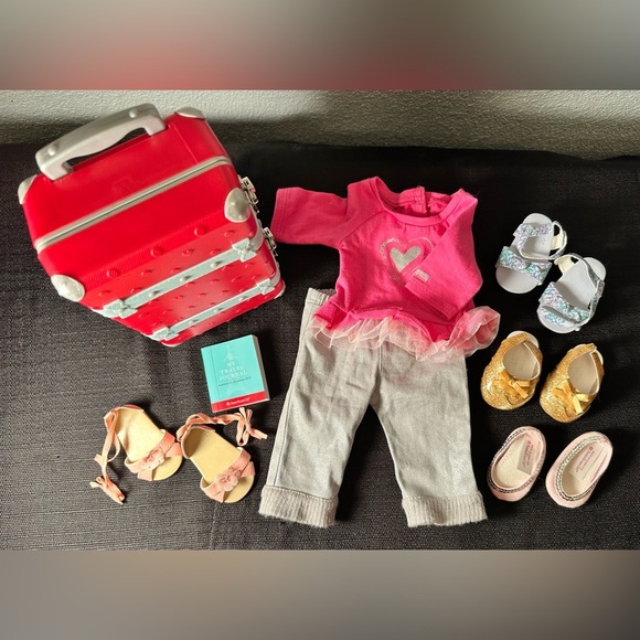 American Girl Doll Lot MOSTLY RETIRED Gracie’s Travel Case Shoes Etc - Picture 1 of 6